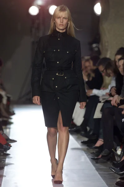 Look 8